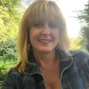 Meet your Posher, Ellen